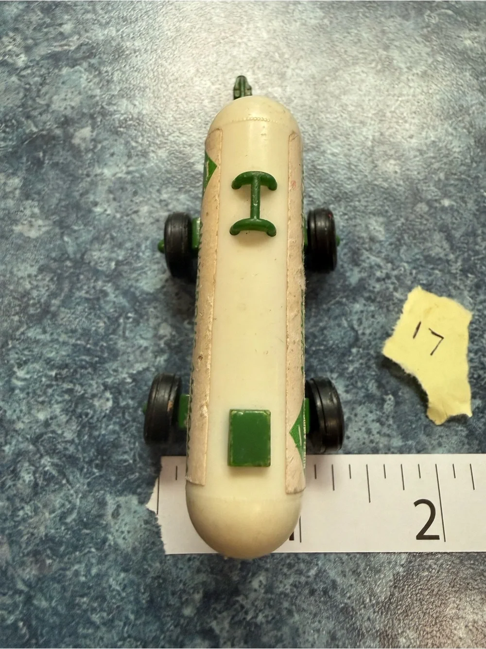 Vintage ERTL John Deere Anhydrous Ammonia Tank Wagon - 1/64 Scale